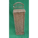 Wicker French baguette basket