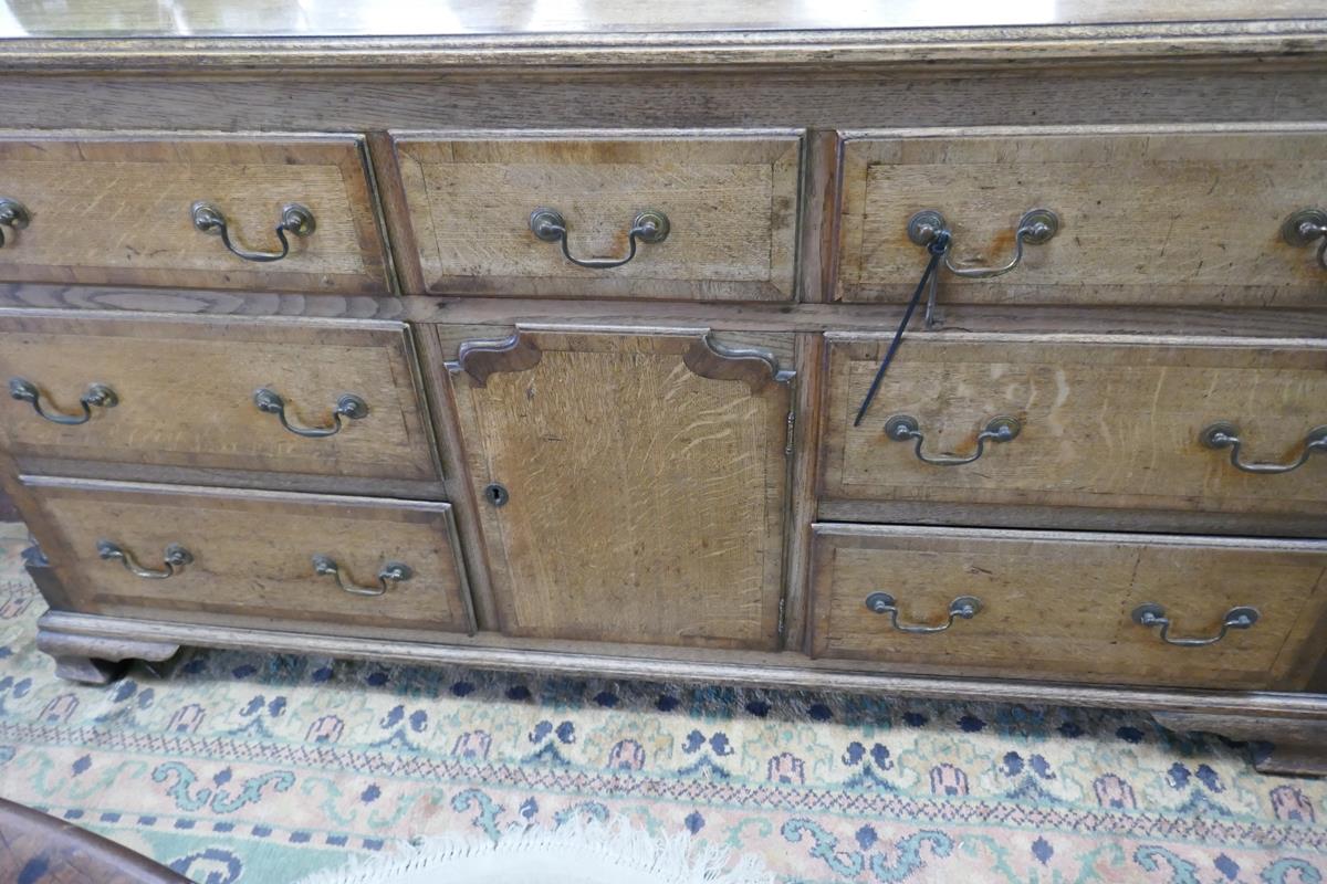 Antique oak sideboard - Approx. W: 160cm D: 55cm H:84cm - Image 4 of 7