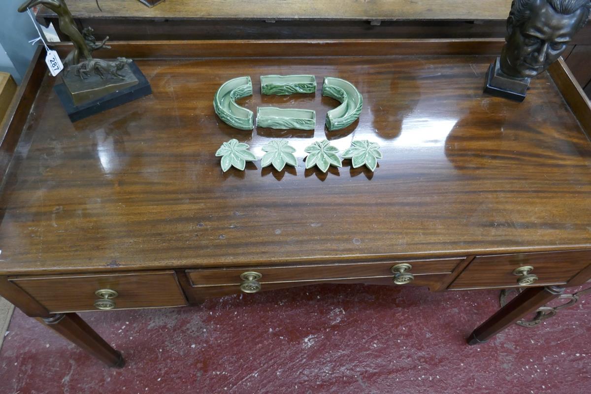 Victorian mahogany writing desk - Approx. W: 124cm D: 58cm H: 83cm - Bild 2 aus 6