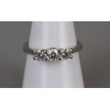 Fine 18ct white gold 3 stone diamond ring - Size N½