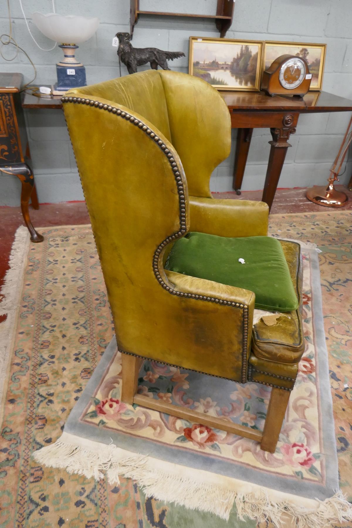 Green leather wing back armchair - Bild 6 aus 6