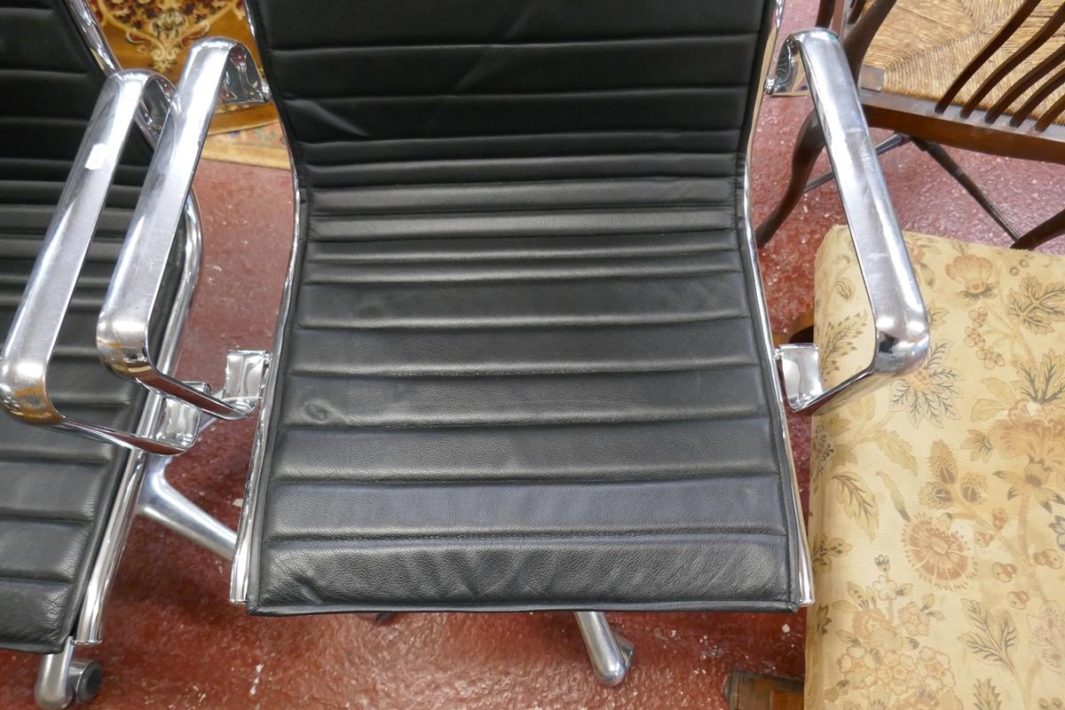 Set of 4 Charles Eames style office chairs - Image 3 of 5