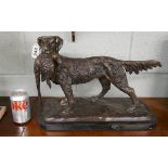 Bronze - Hunting dog with pheasant on marble base