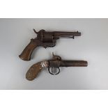 2 antique pistols