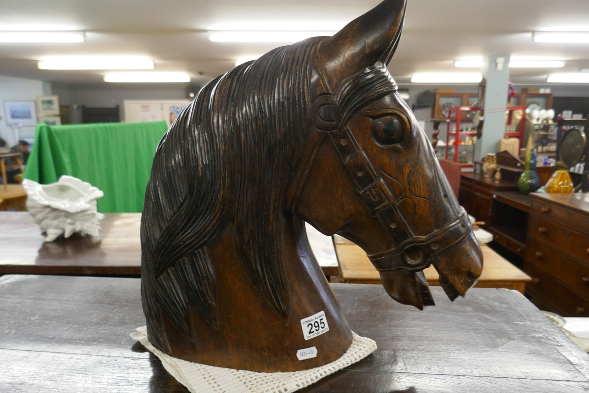 Fine carved horse bust - Approx. H:45cm - Bild 8 aus 8