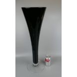 Single tall red glass vase - Approx. H:63cm