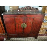 Antique Chinese red lacquered cabinet - Approx. W:115cm D:58cm H:137cm