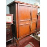Antique Chinese red lacquered cabinet - Approx. W:148cm D:70cm H:184cm