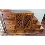 Staggered hardwood unit - Approx. W:161cm D:42cm H:95cm