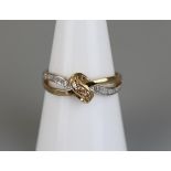 Gold and diamond knot ring - Approx size N½