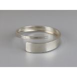 Heavy silver bangle - Approx 26g