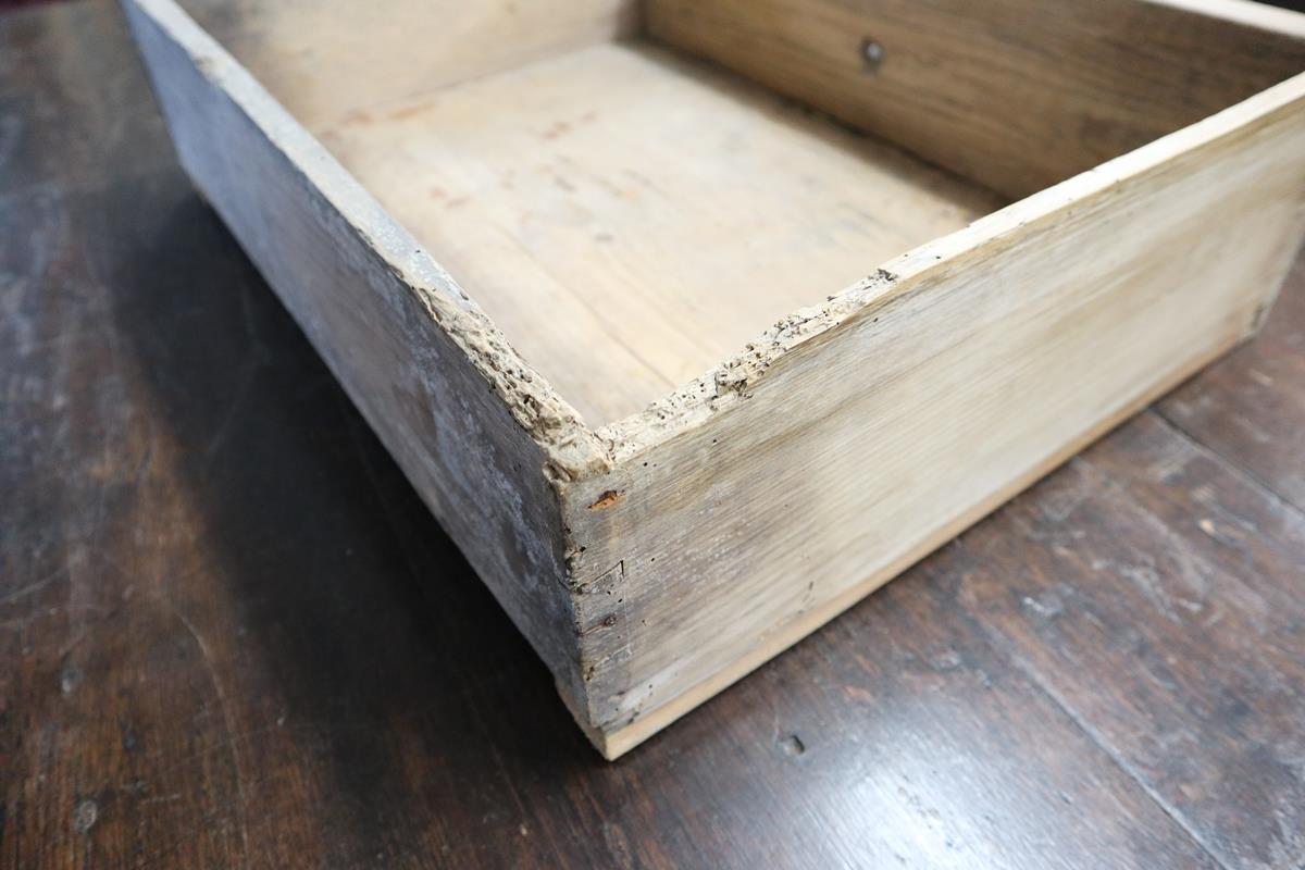 Antique pine dresser - Approx. W: 130cm D: 47cm H: 220cm - Image 5 of 6