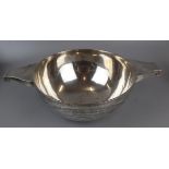 Hallmarked silver bowl - Approx 657g