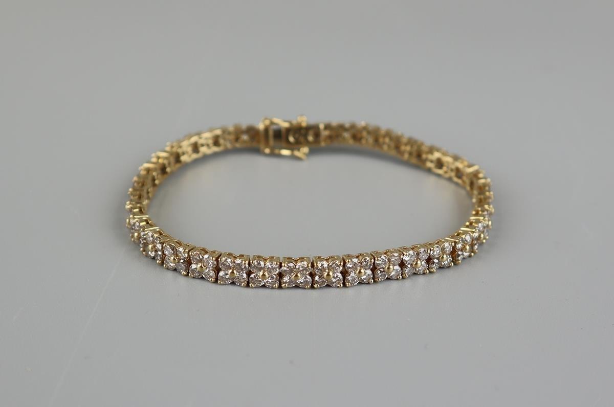 Fine 18ct gold diamond set bracelet - Approx 15g