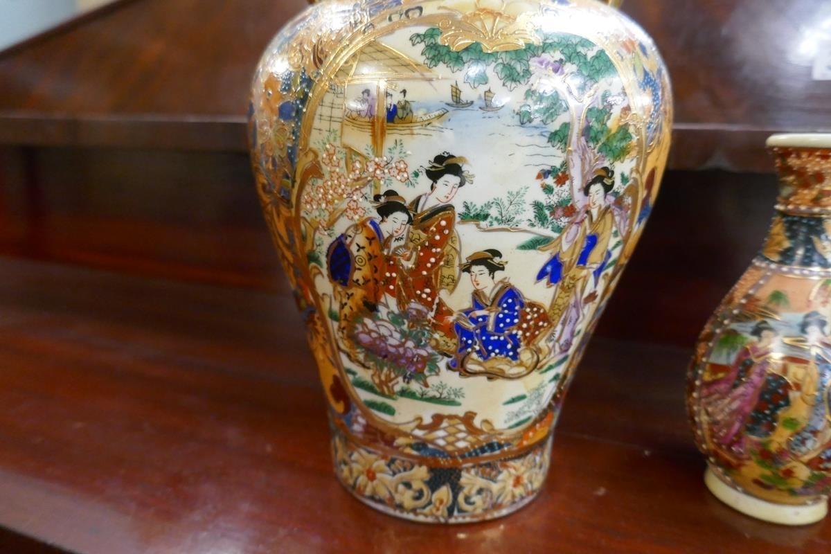 2 Chinese Satsuma vases - Approx. H of tallest: 31cm - Image 3 of 5