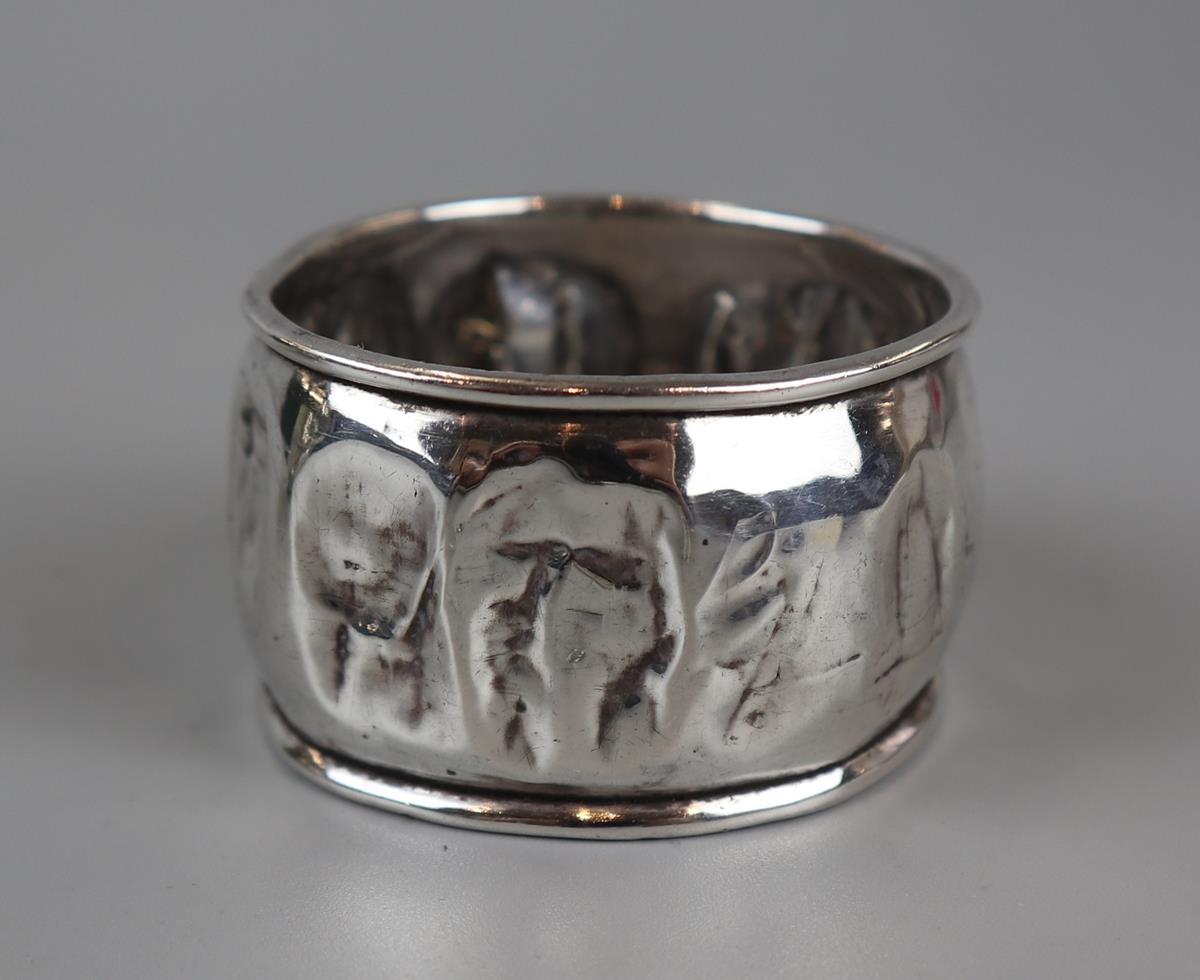 3 hallmarked silver napkin rings and white metal condiment pot - Image 4 of 5