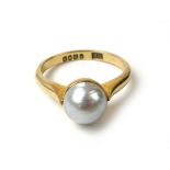 A Victorian 18ct gold and pearl solitaire ring. Approx weight 3.2g.