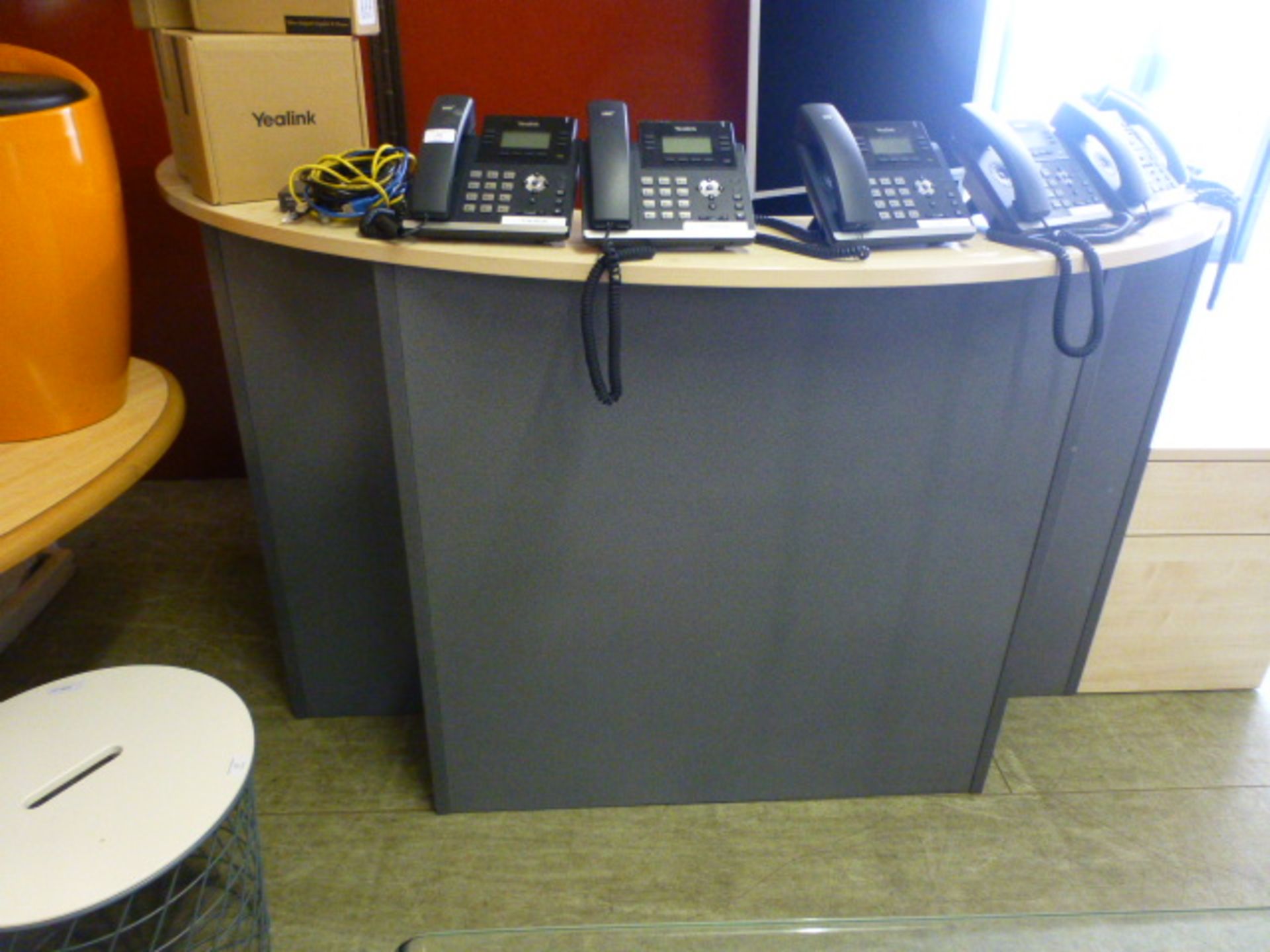 A laminate sycamore effect and grey reception desk along with a matching filing cabinet - Image 2 of 3