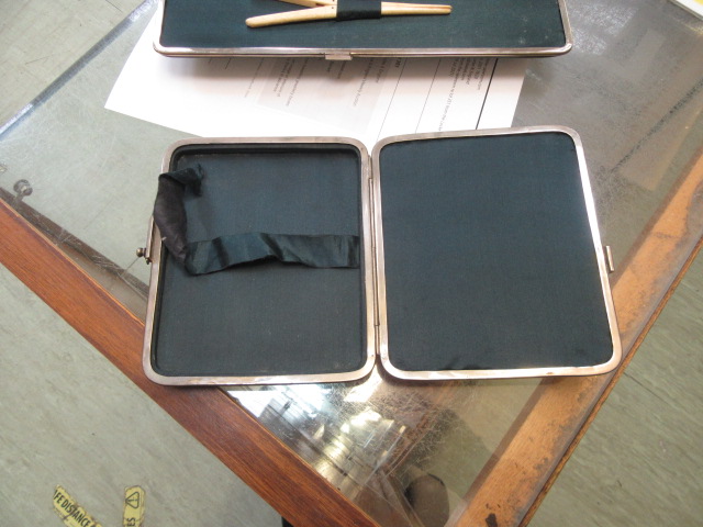 Two late Victorian travelling jewellery boxes - Image 2 of 2
