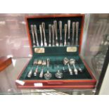 A modern part cased set of cutlery