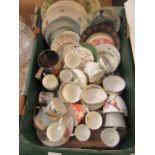 A tray of decorative ceramic ware to include cups, saucers, plates,