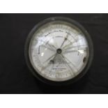 A circular barometer (A/F)