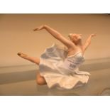 A continental figurine of ballerina