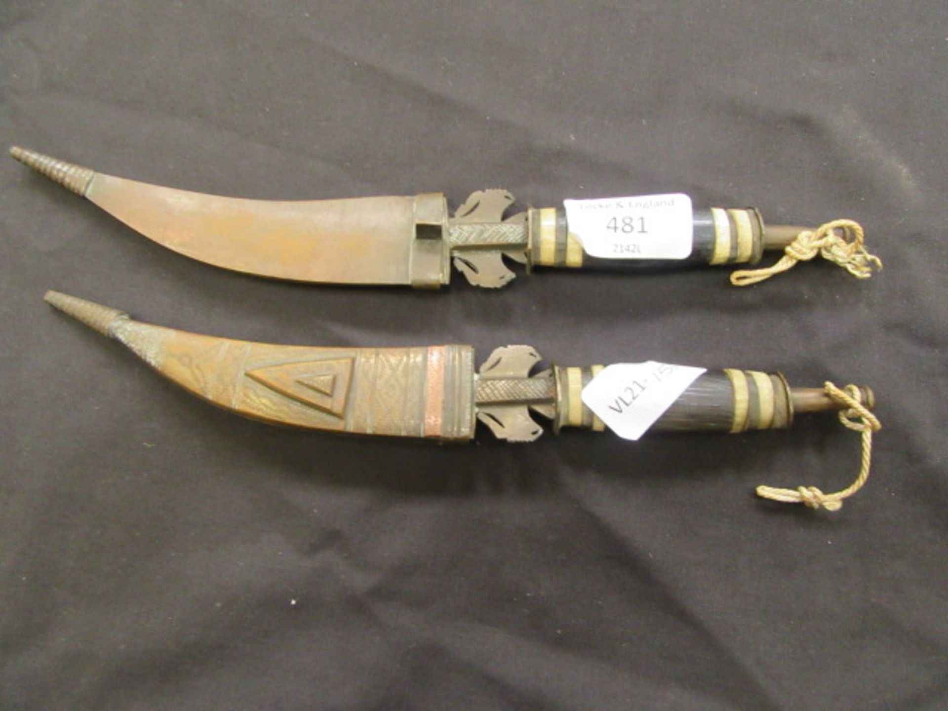 A pair of eastern knives