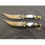 A pair of eastern knives