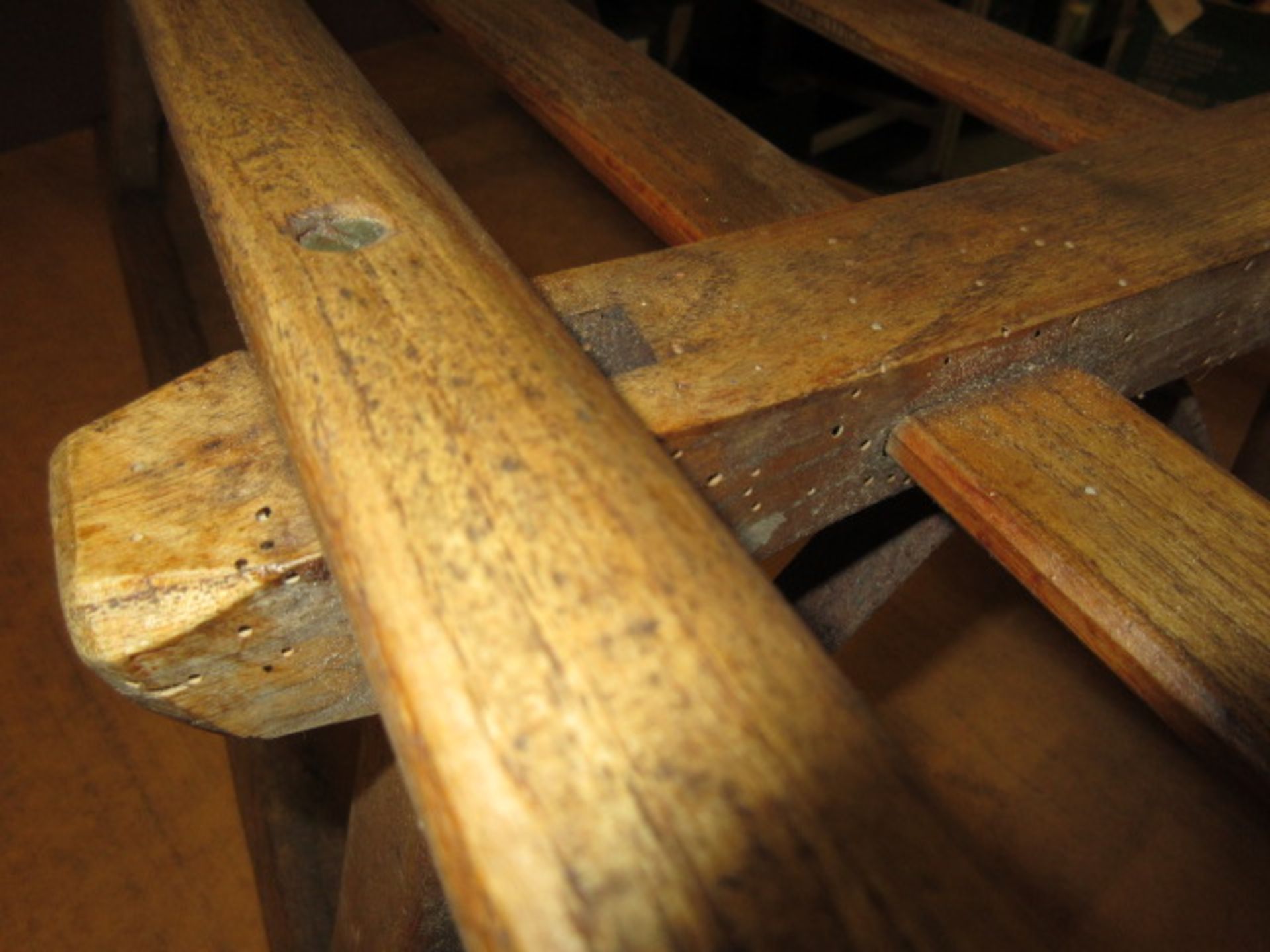 An early 20th century sledge CONDITION REPORT: Damage on right fron, - Image 4 of 10