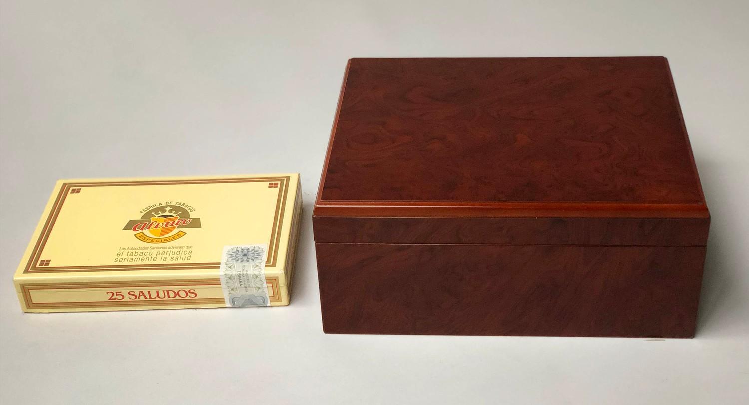 HUMIDOR, burr walnut cased together with a quantity of cigars, 26cm x 22cm x 12cm. - Image 5 of 5