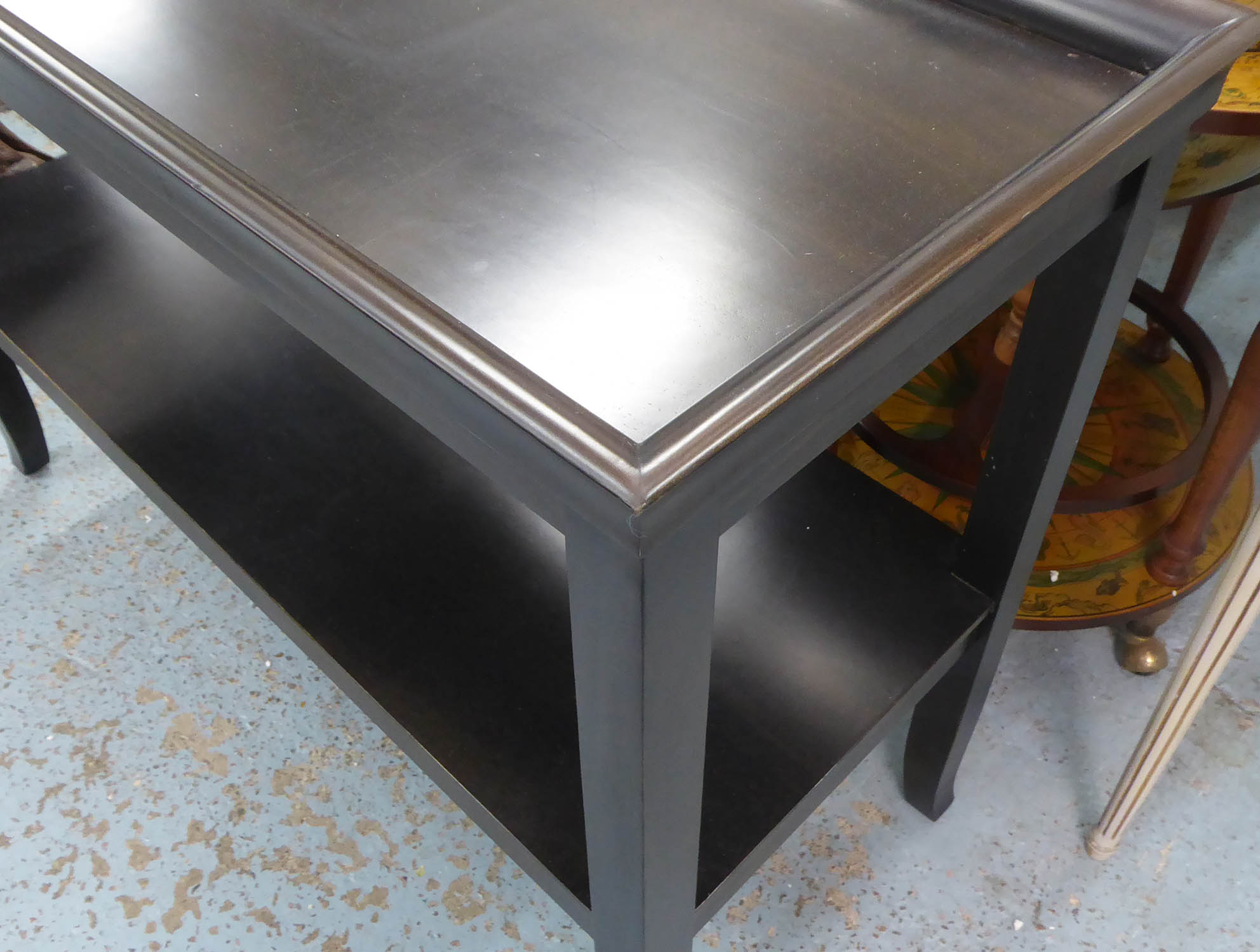 MISE EN DEMEURE ROUSSILLON DOS DE CANAPE CONSOLE, 104cm x 43cm x 75cm. - Image 2 of 3