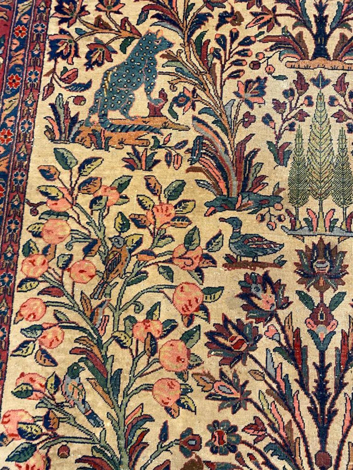 FINE PERSIAN KASHAN RUG, 210cm x 130cm. - Image 2 of 7