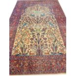 FINE PERSIAN KASHAN RUG, 210cm x 130cm.