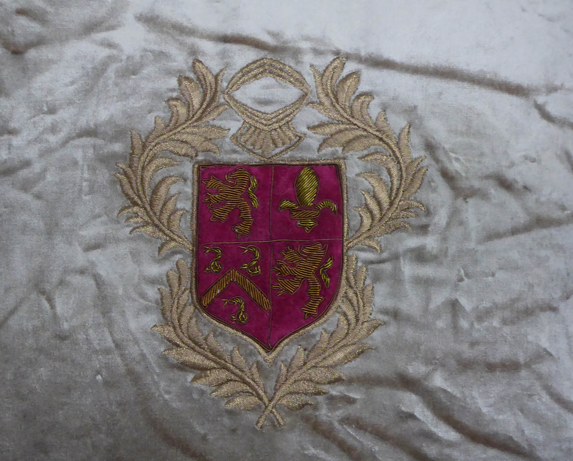 CUSHIONS, a set of four, with embroidered armorial crests, various colours, 44cm x 44cm. (4) - Image 3 of 5