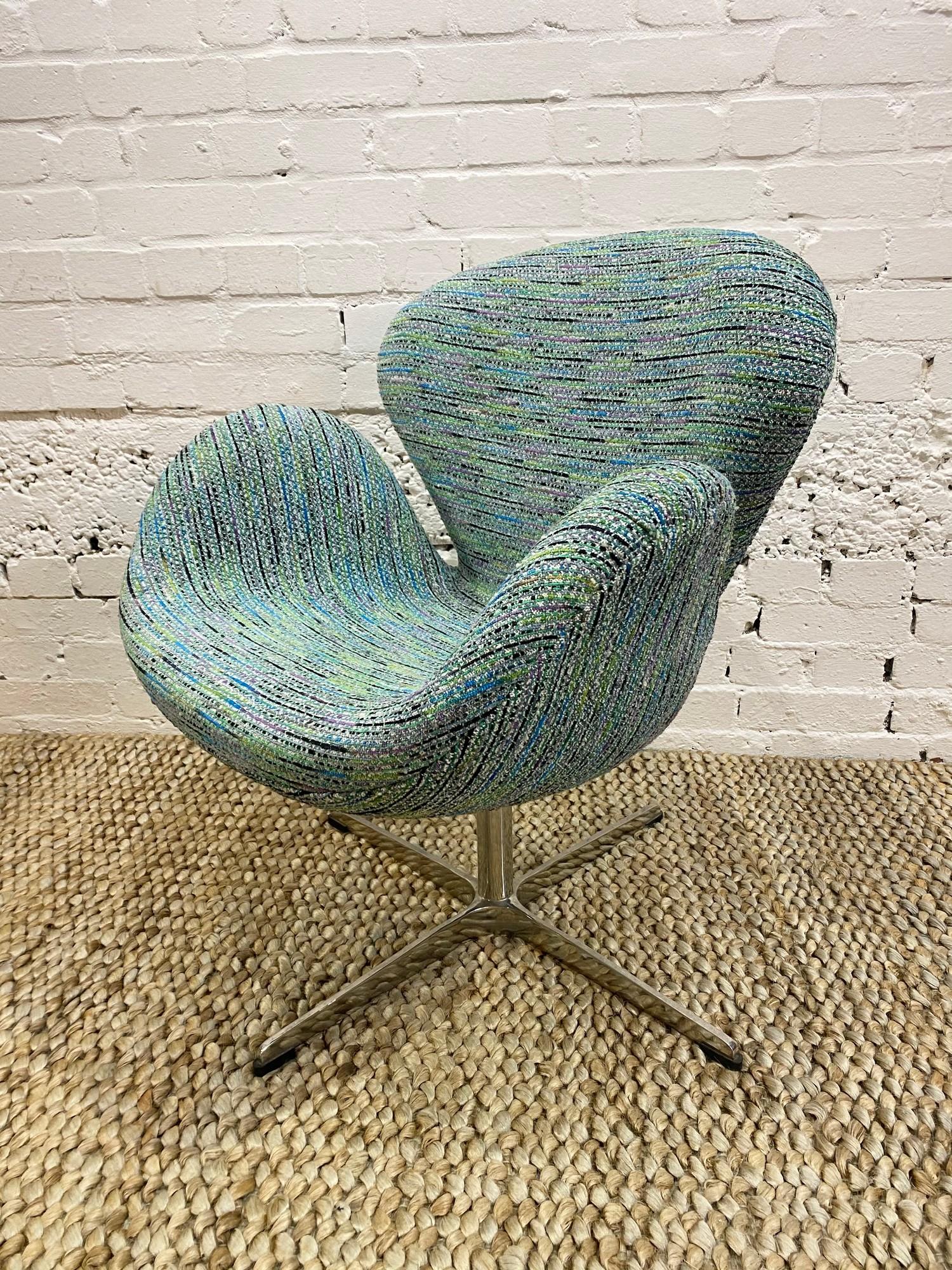 AFTER ARNE JACOBSEN SWAN CHAIR, polished aluminum swivel base, upholstered in designers guild - Image 3 of 12