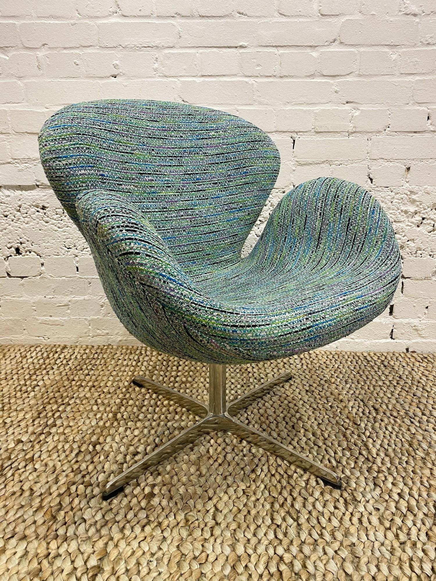 AFTER ARNE JACOBSEN SWAN CHAIR, polished aluminum swivel base, upholstered in designers guild - Image 2 of 12