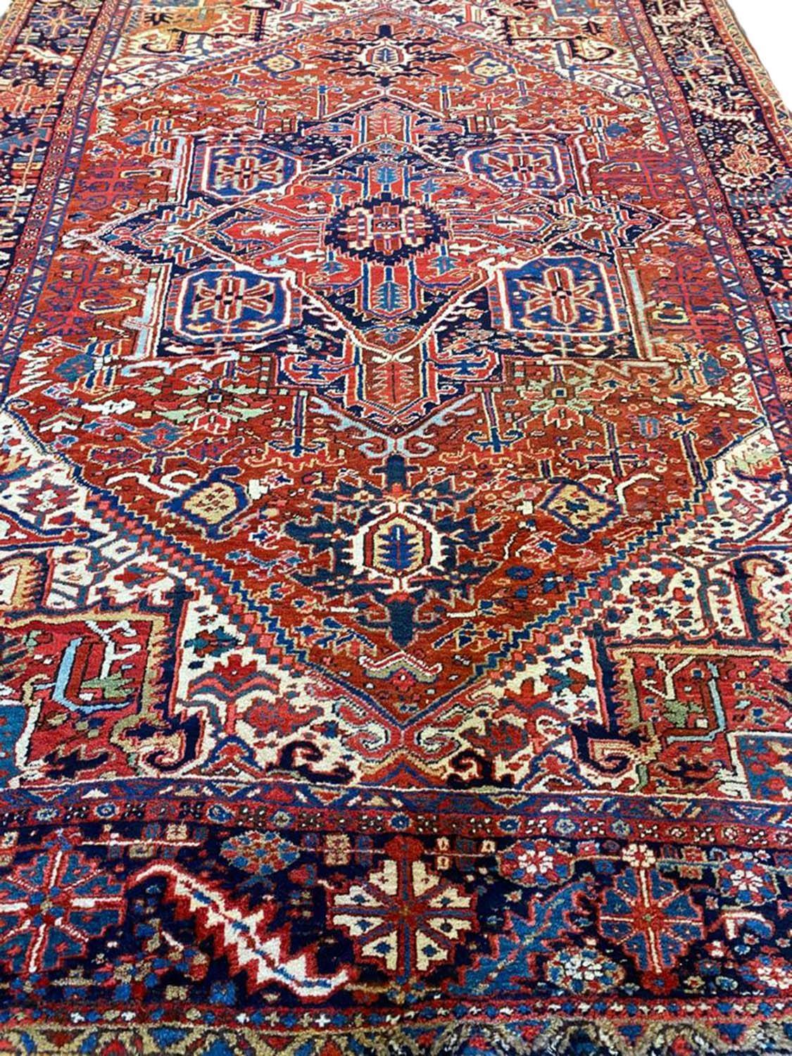 ANTIQUE HERIZ CARPET, 340cm x 240cm.