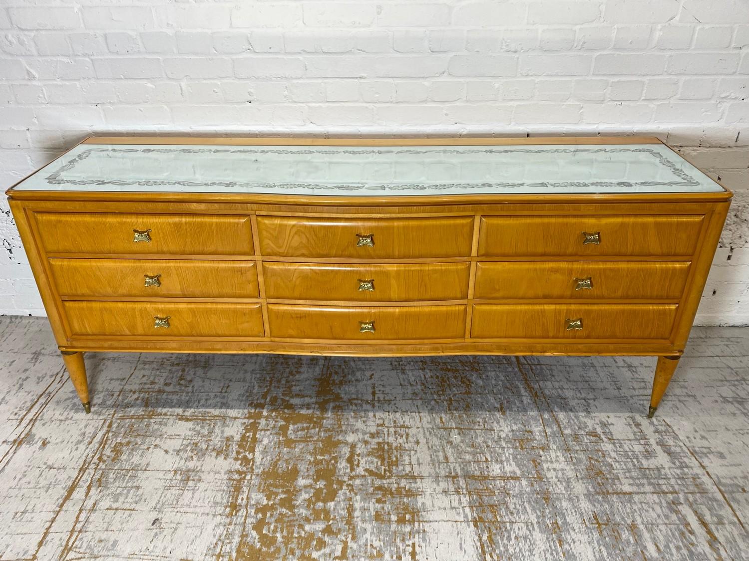 MANNER OF PAOLO BUFFA SIDEBOARD, 1950's Italian, with an arrangement of nine drawers and a leaf - Image 4 of 9