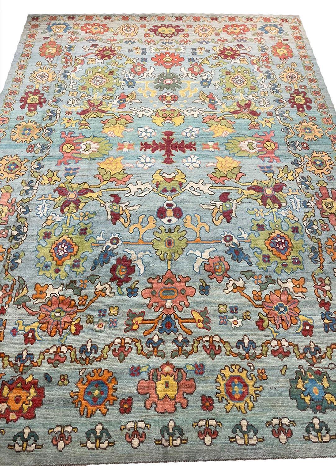 FINE CONTEMPORARY OUSHAK CARPET, 410cm x 292cm.