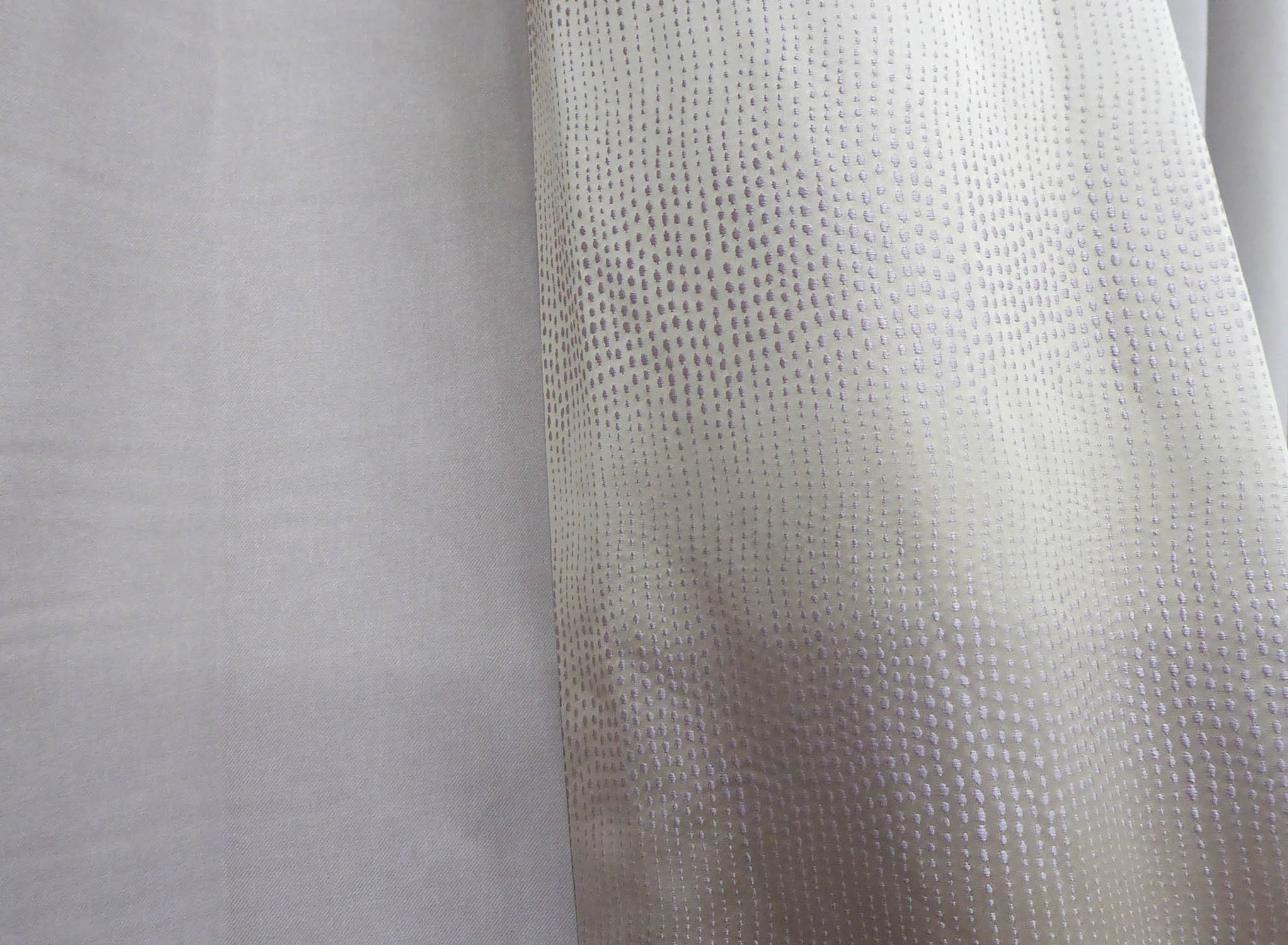 CURTAINS, two pairs, with a patterned leading edge, lined and interlined, one pair each curtain - Image 2 of 4