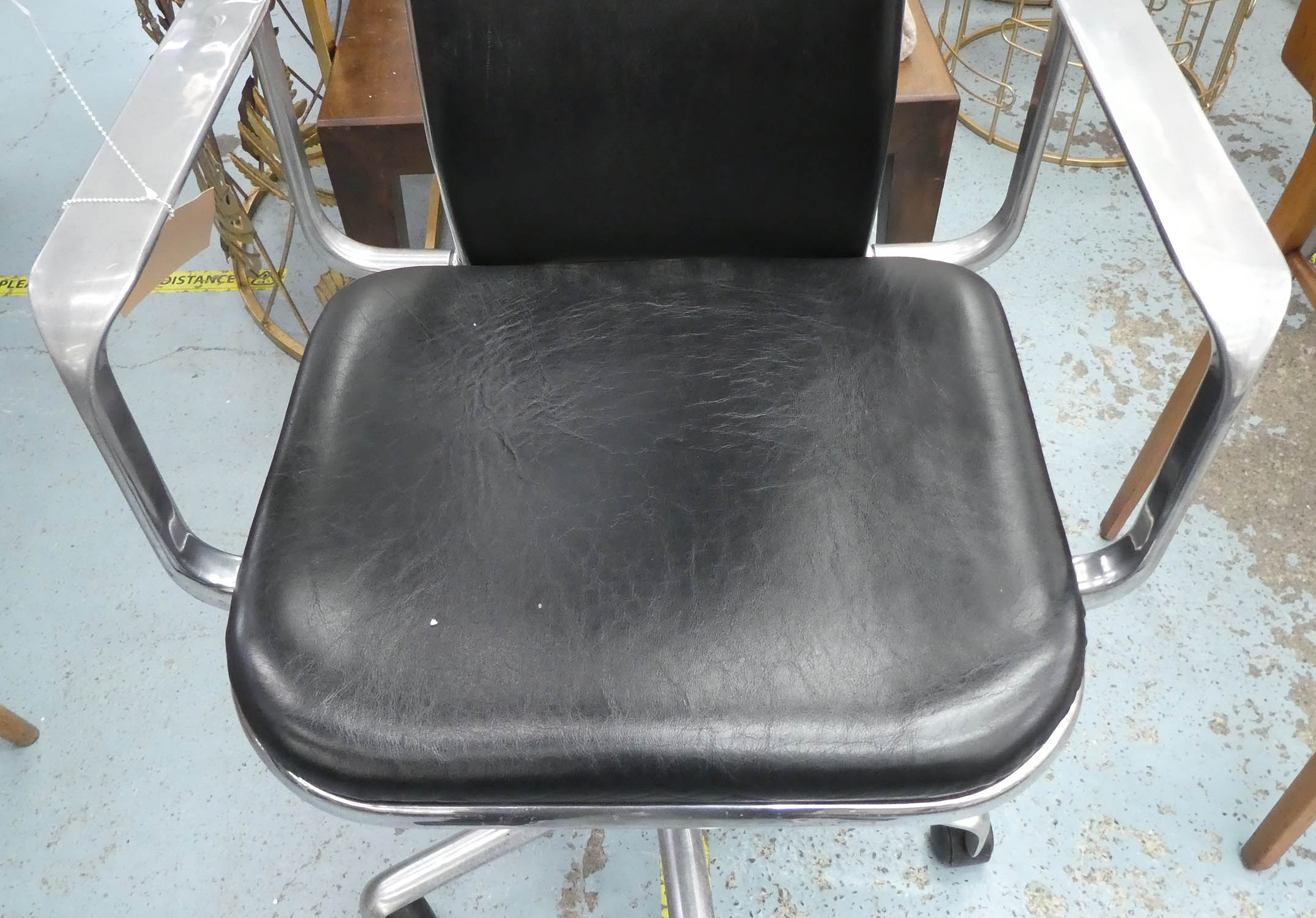 AFTER FREDERICK SCOTT SUPPORTO STYLE DESK CHAIR, 113cm H (one castor damaged). - Image 2 of 4