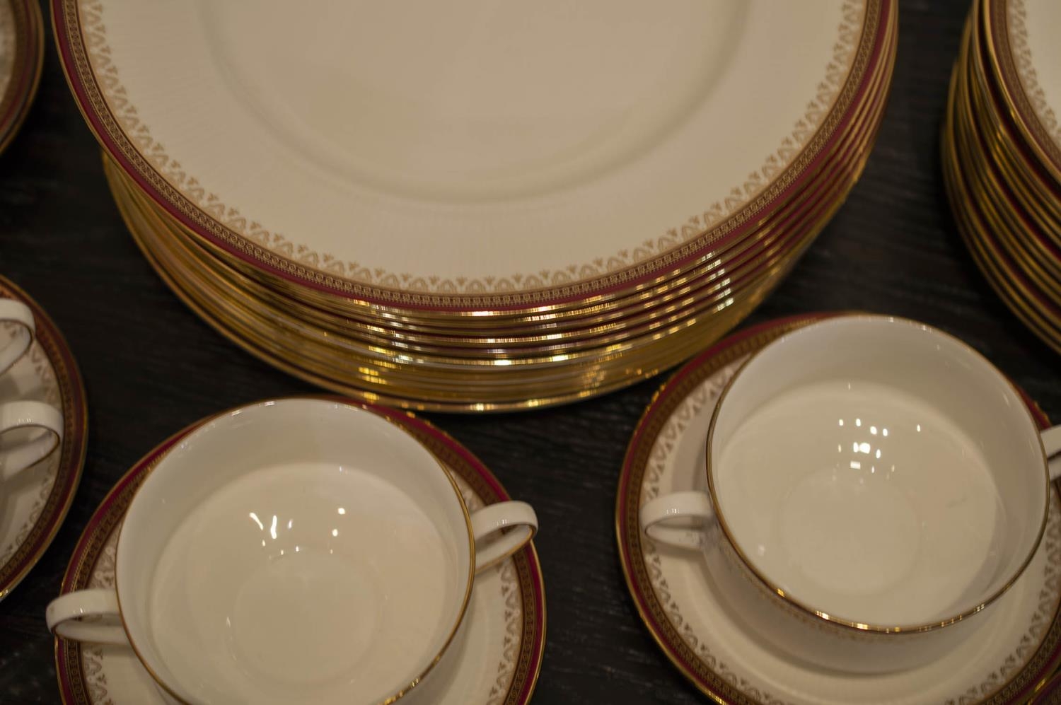 ROYAL ALBERT PARAGON PART DINNER AND TEA SERVICE, 'Holyrood' pattern, thirteen dinner plates, twelve - Image 7 of 7