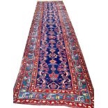 ANTIQUE HERIZ RUNNER, 360cm x 100cm.