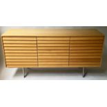 SIDEBOARD BY PUNT MOBLES, Retro style oak, with three louvre drawers flanked by cupboards, on