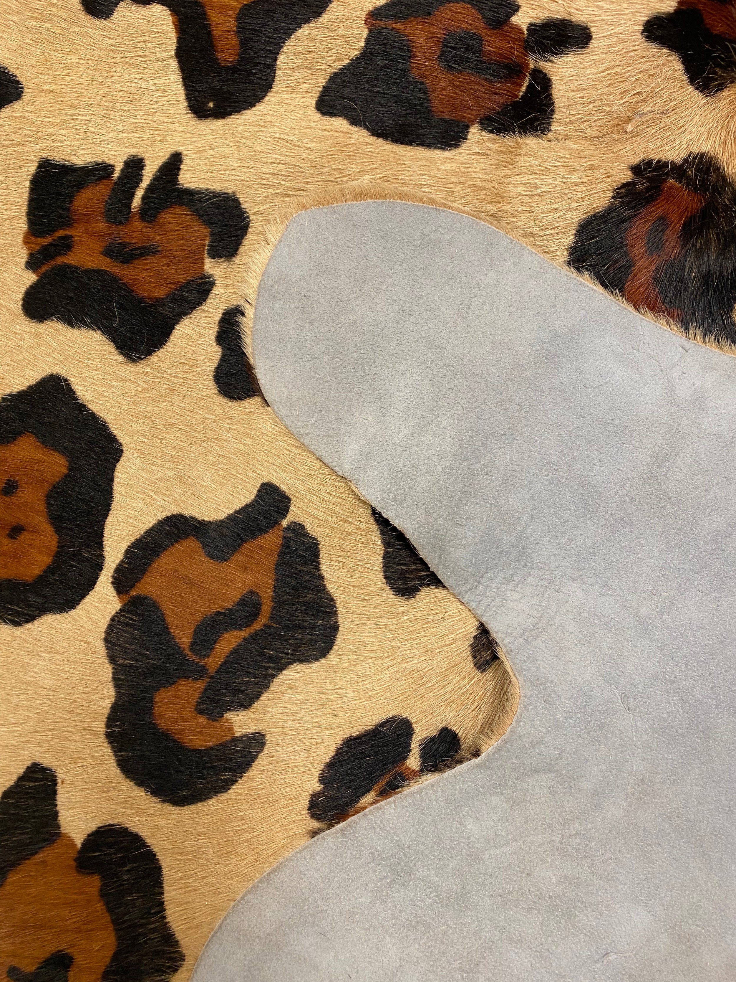 JAGUAR PRINT COW HIDE RUG, approx 200cm x 210cm. - Image 3 of 3