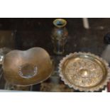 GEORGIAN COIN DISH, EASTERN METAL PIN TRAY & MINIATURE ORIENTAL MIXED METALS VASE