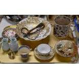 TRAY CONTAINING GENERAL CERAMICS, LARGE BLUE & WHITE POTTERY CUP, ROYAL CROWN DERBY COMPORT, ROYAL