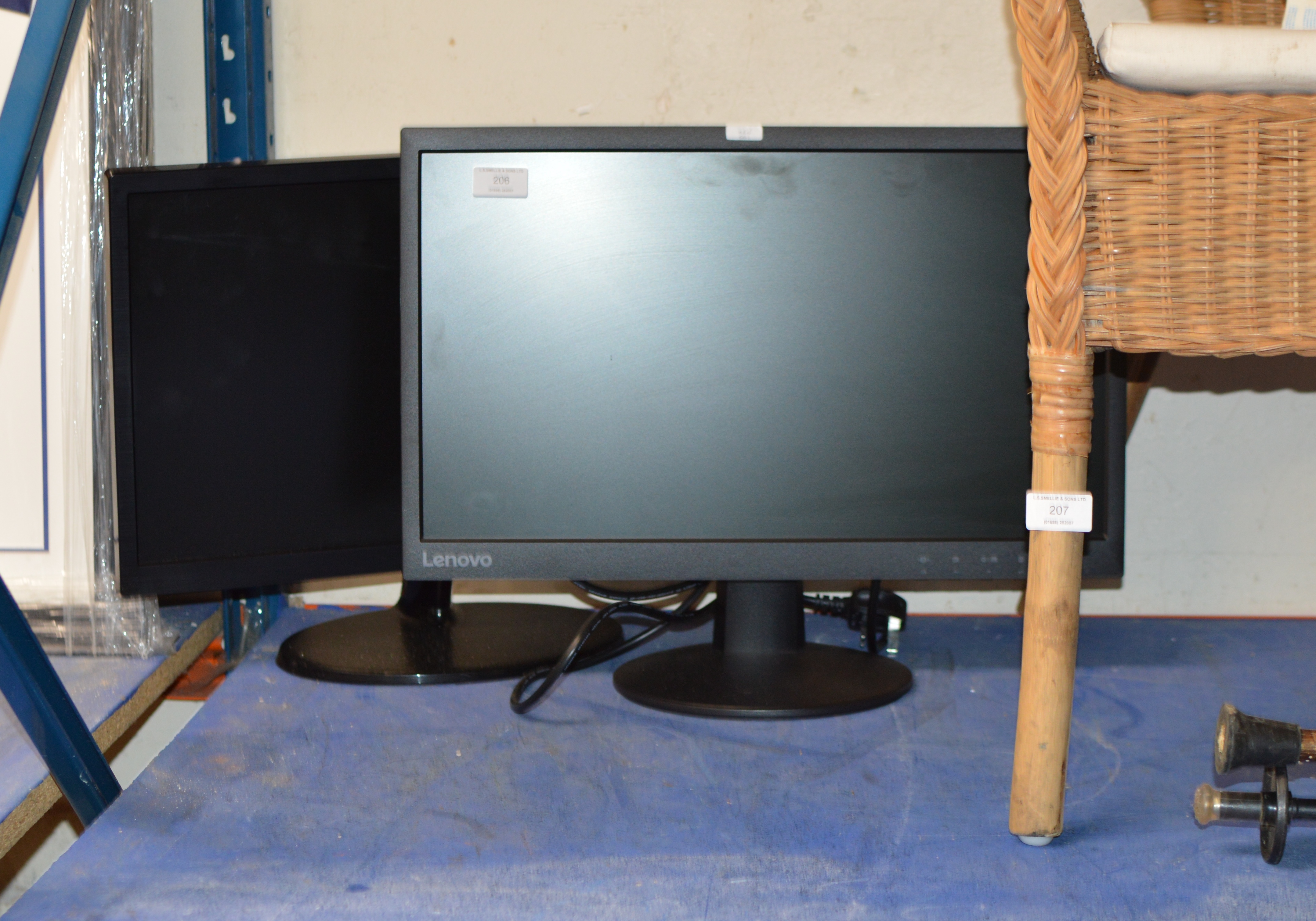 2 PC MONITORS