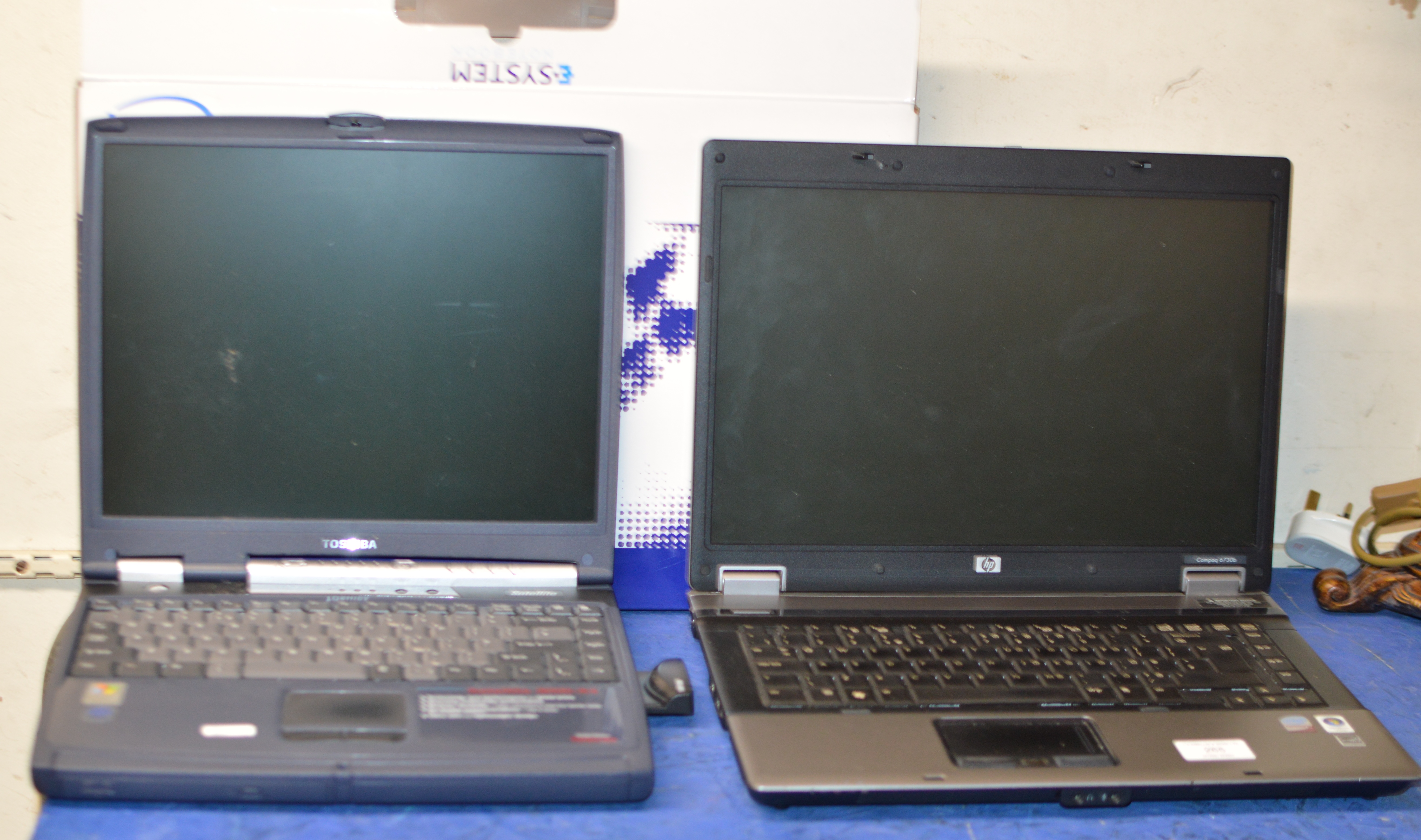 2 LAPTOP COMPUTERS - AS SEEN